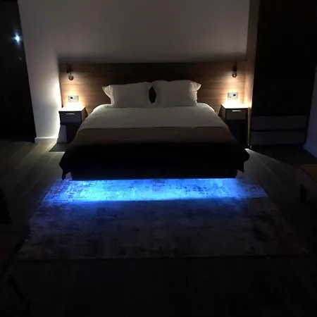 Z Apartment *